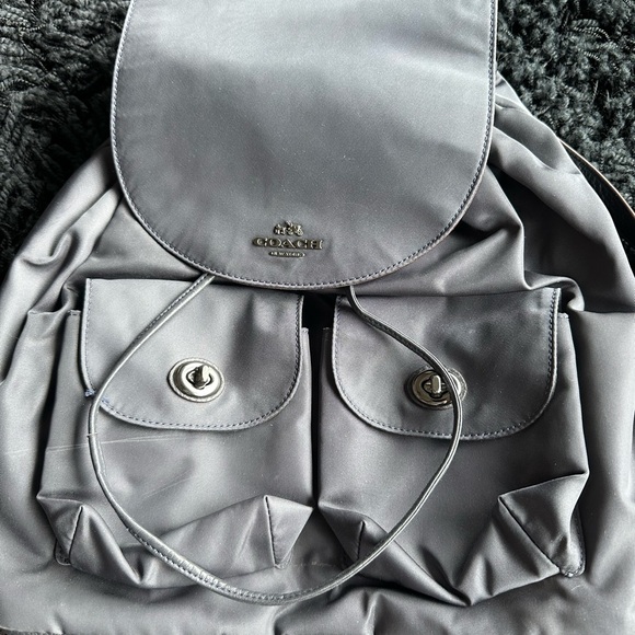 Coach - Picture 8 of 12